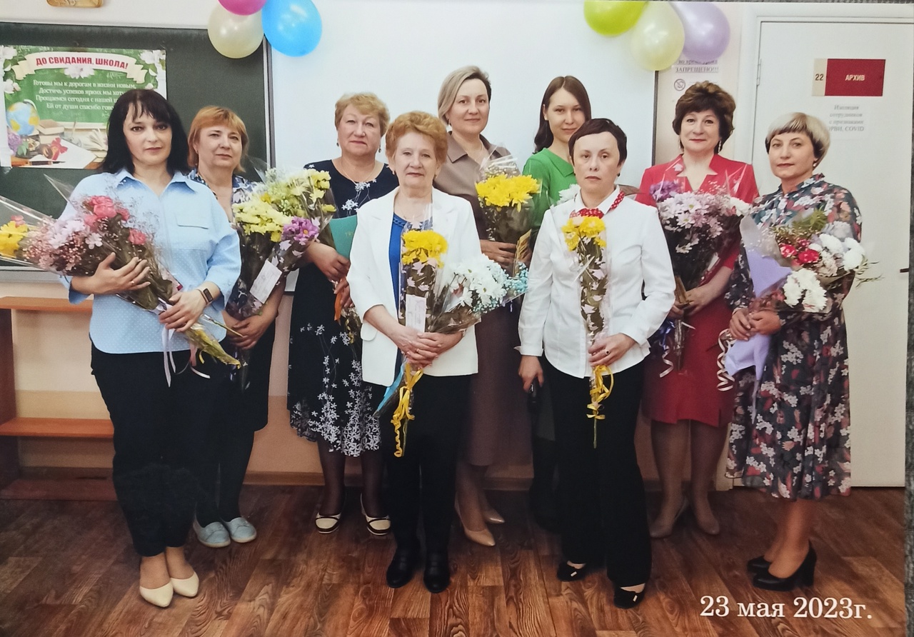 Коллектив МКОУ "ОСОШ" Коллектив МКОУ "ОСОШ".